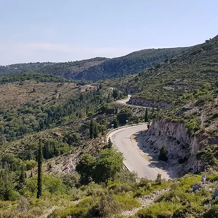 Apartament Alexia Ferentinou *